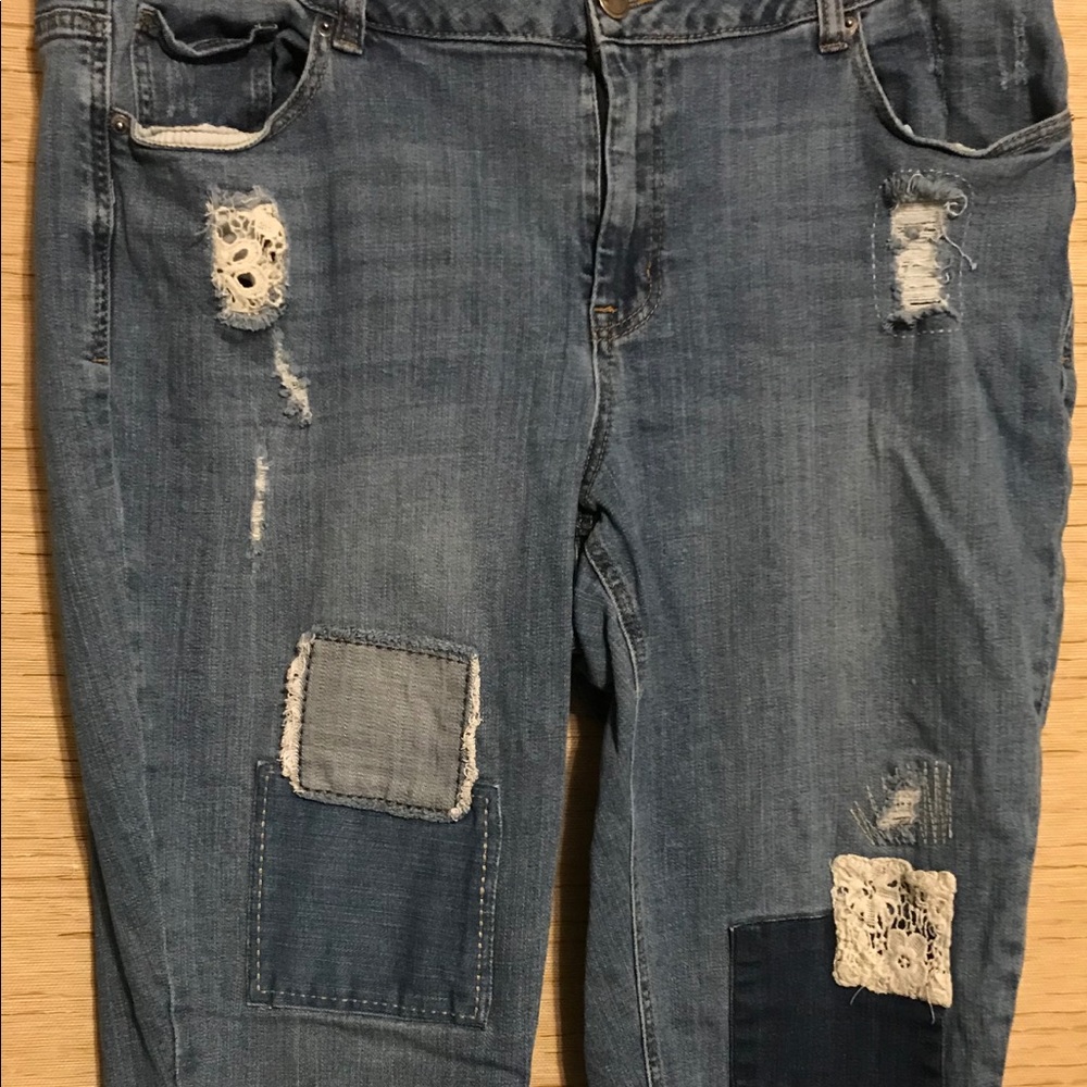 Lane Bryant denim capris Size 22